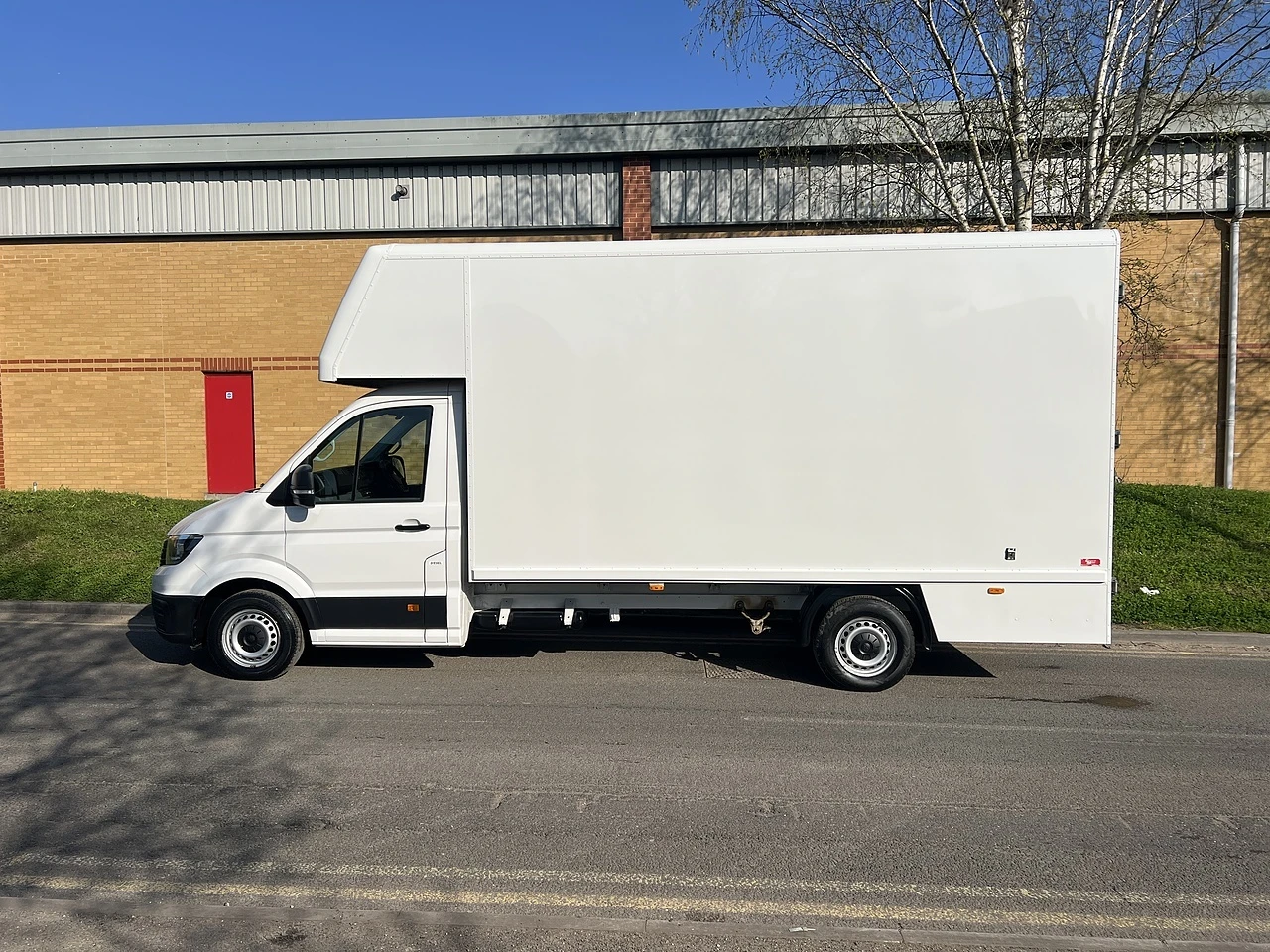 2019 Volkswagen Crafter Luton Low Loader Van — side view