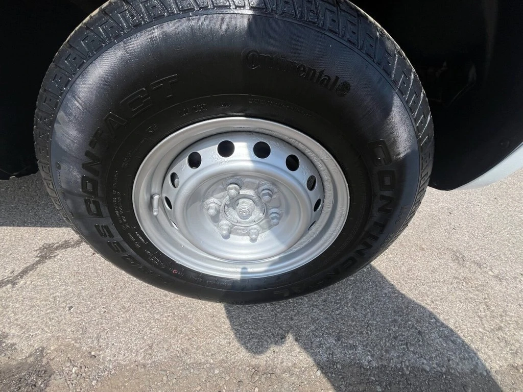 2023 Ford Ranger PickUp Van — detail
