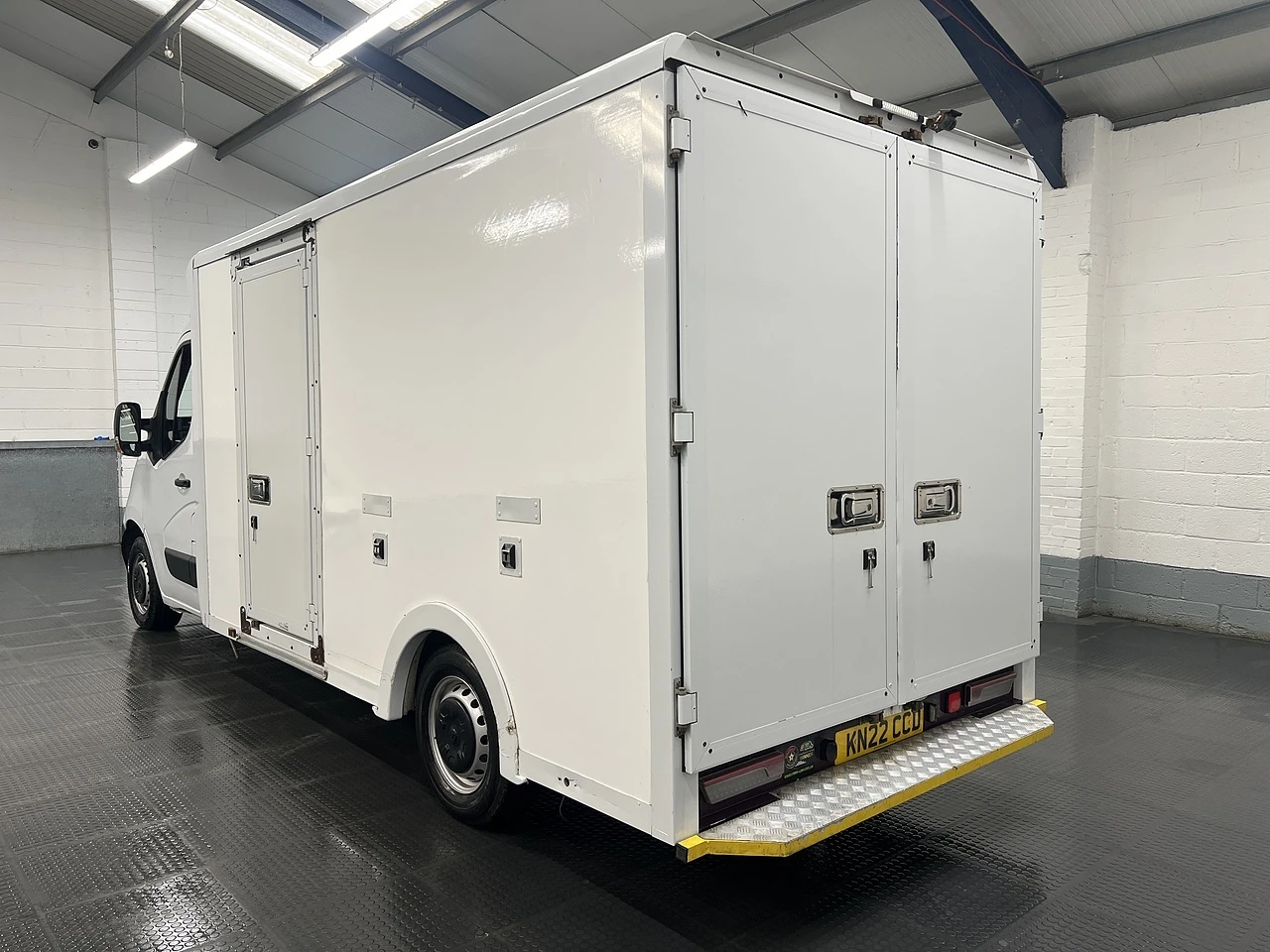 2022 Vauxhall Movano Luton Low Loader Van — rear three-quarter view