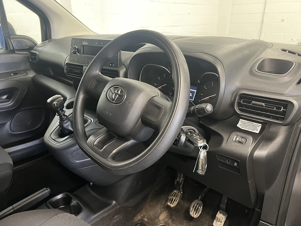 2022 Toyota Proace City Panel Van — cab interior
