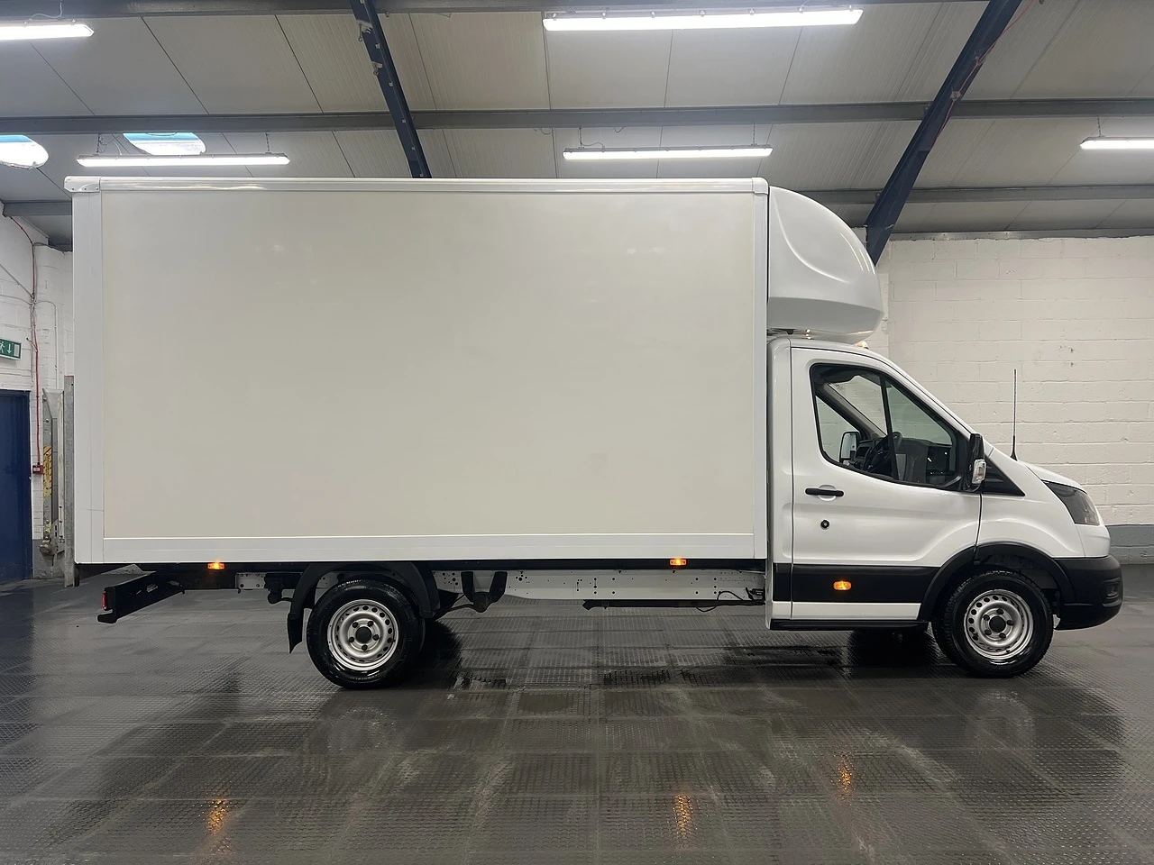 2021 Ford Transit Luton Box Van — side view