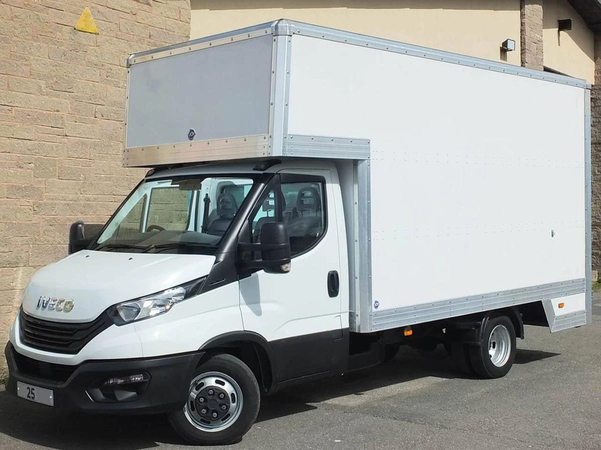 2025 Iveco Daily Luton Low Loader Van — front three-quarter view