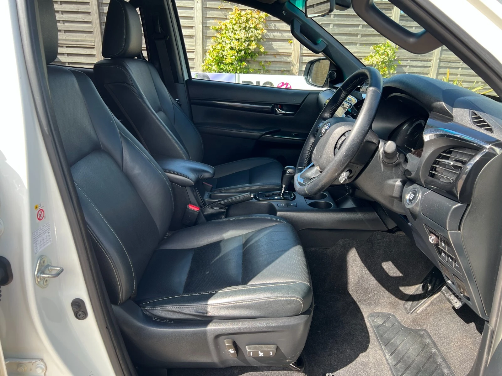 2019 Toyota Hilux Double Cab PickUp Van — cab interior