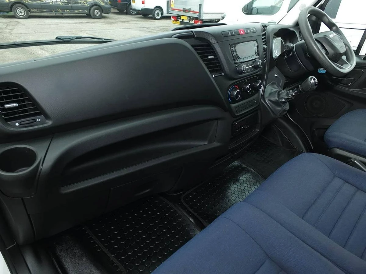 2022 Iveco Daily Dropside Van — cab interior