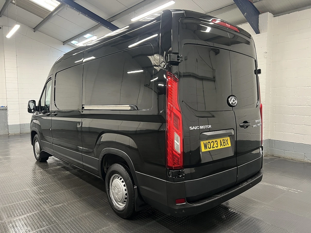 2023 Maxus Deliver 9 High Roof Panel Van — rear three-quarter view