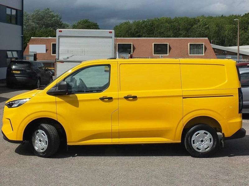 2025 Ford Transit Custom Panel Van — side view