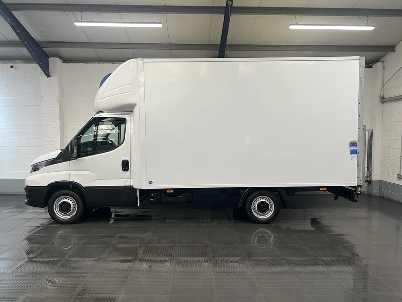 2023 Iveco Daily Luton Box Van — side view