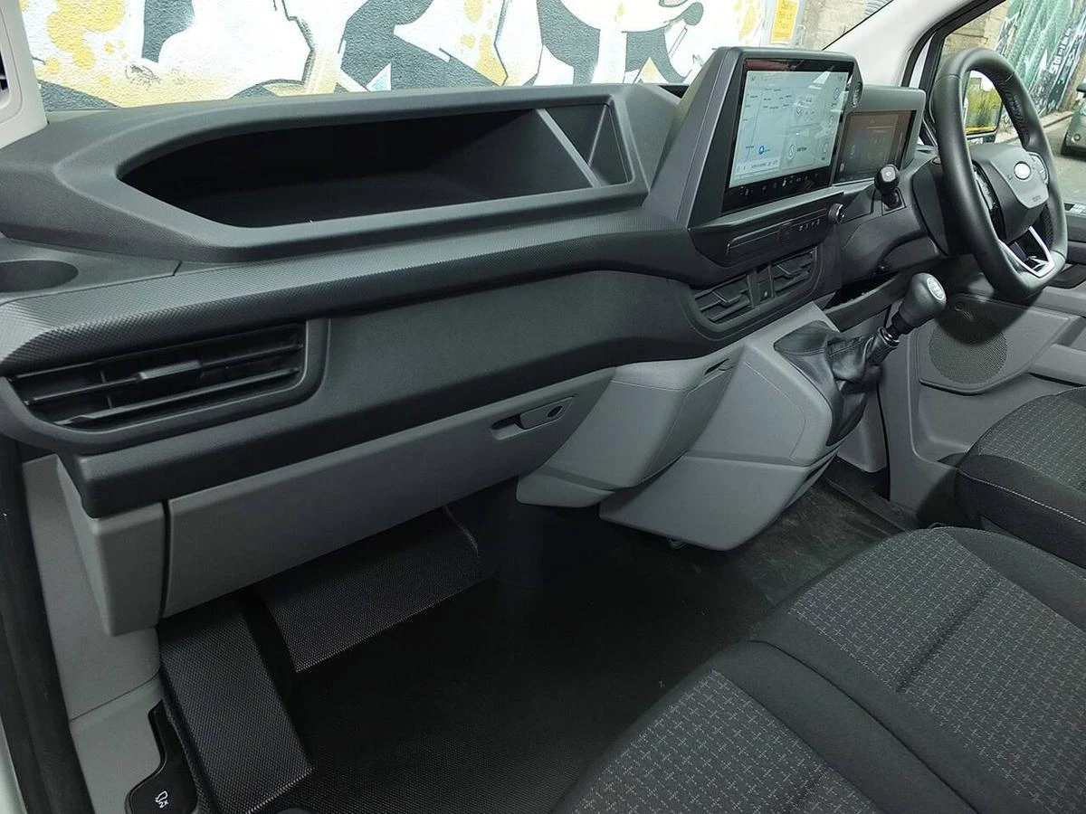 2024 Ford Transit Custom Panel Van — cab interior