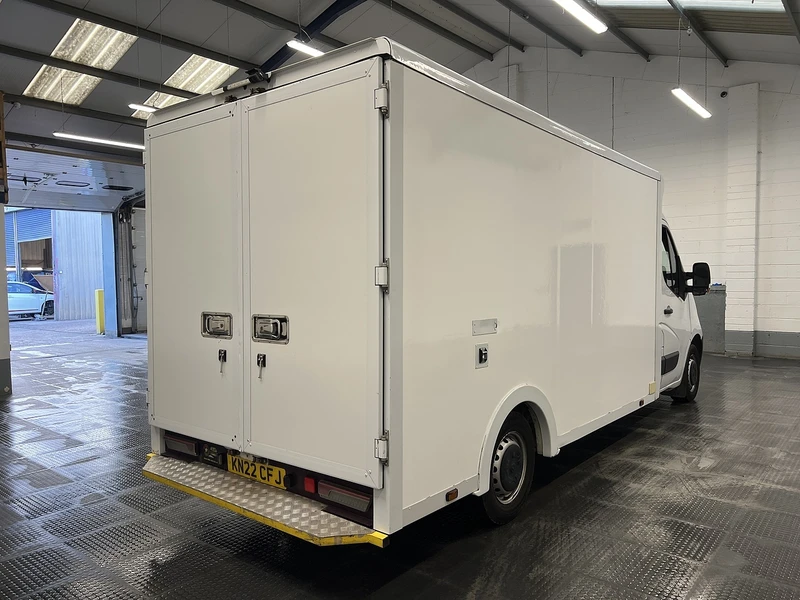 2022 Vauxhall Movano Luton Low Loader Van — side view