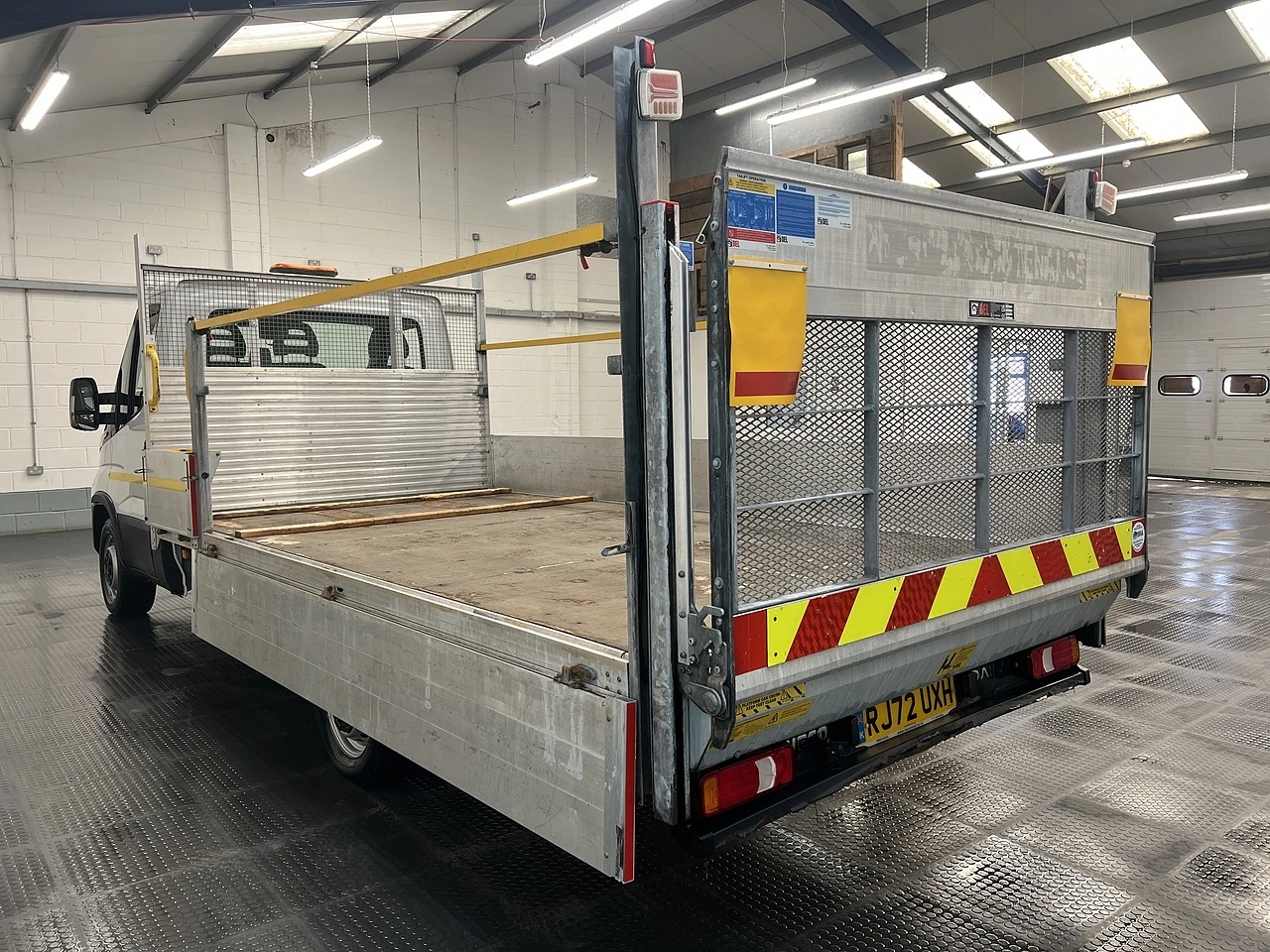 2022 Iveco Daily Dropside Van — rear three-quarter view