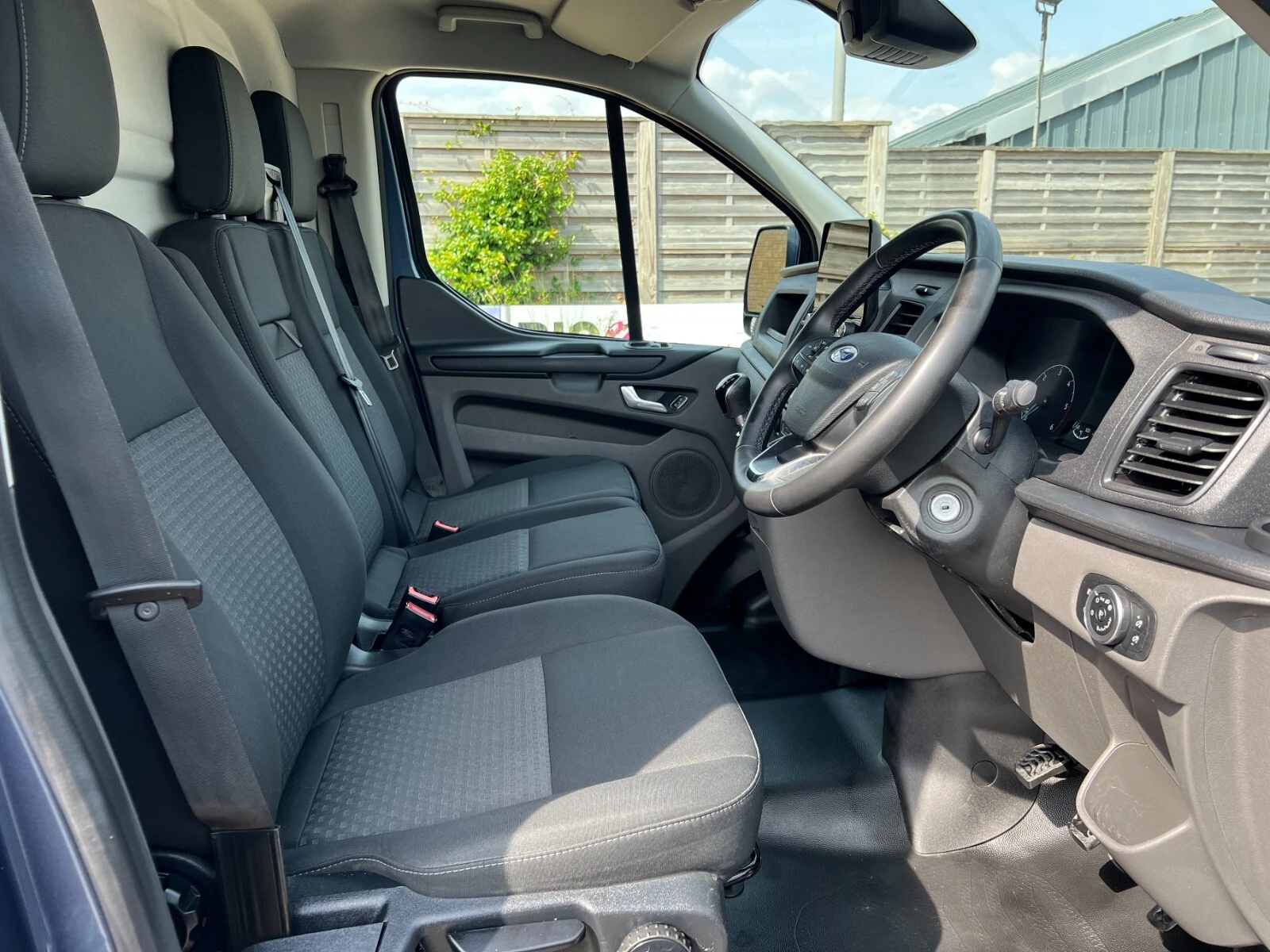 2023 Ford Transit Custom Panel Van — cab interior