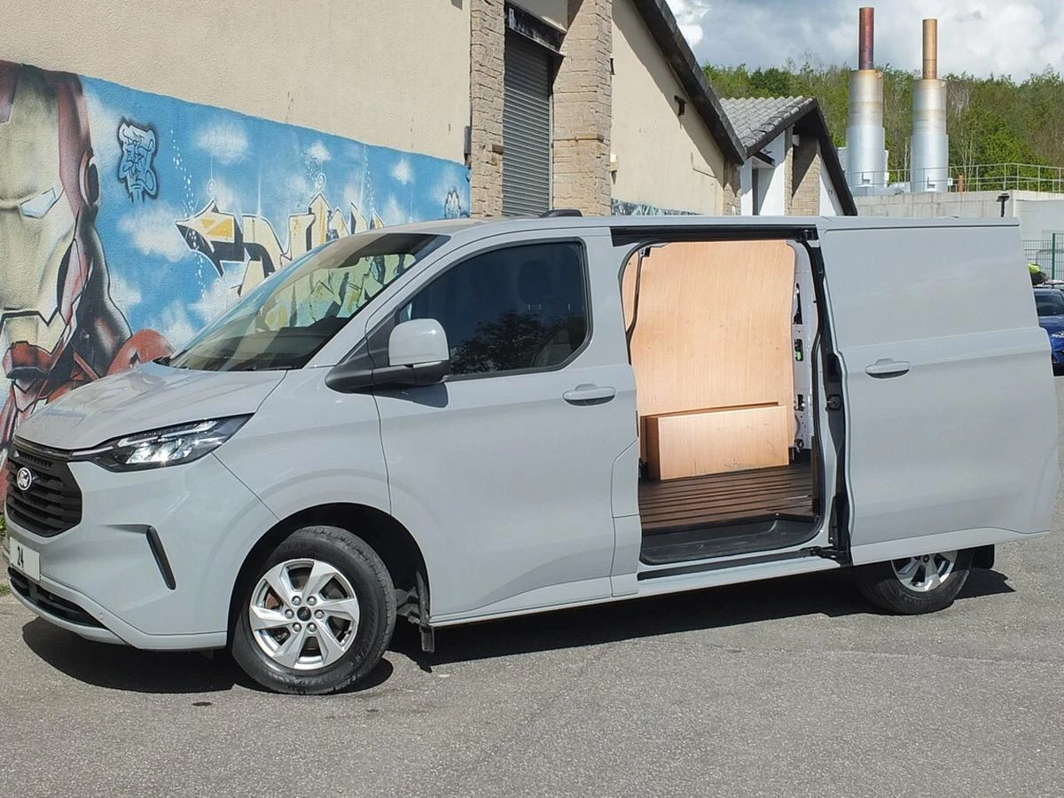 2024 Ford Transit Custom Panel Van — side view