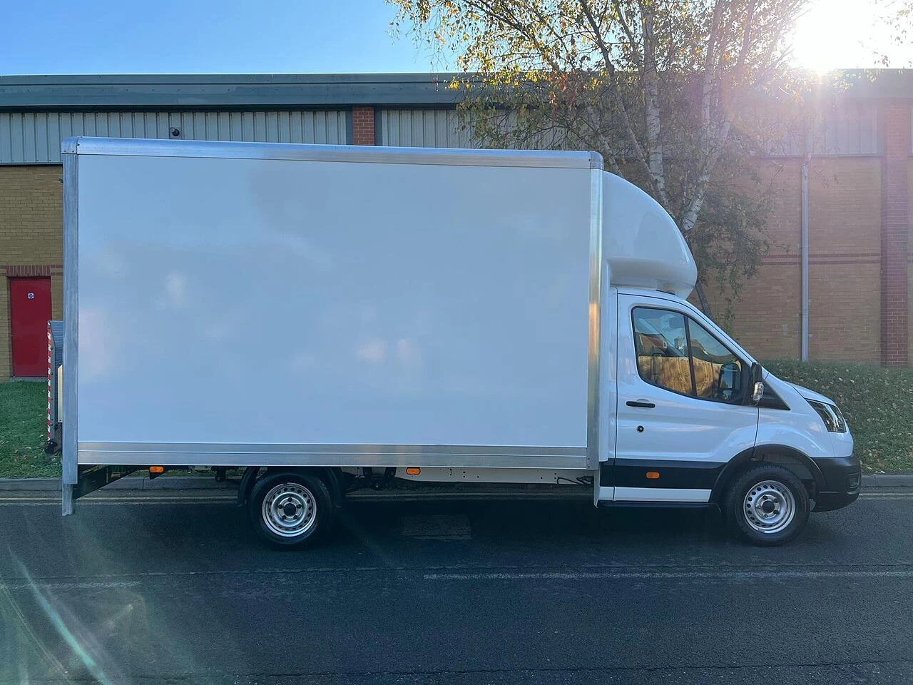 2022 Ford Transit Luton Box Van — side view