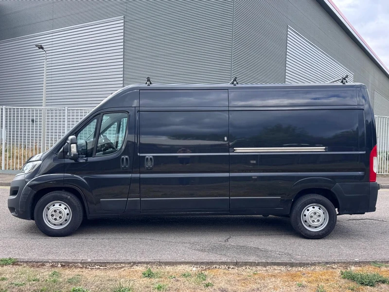 2022 Citroen Relay High Roof Panel Van — side view