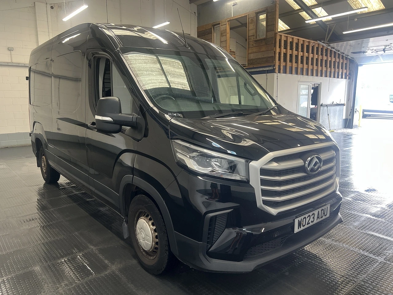 2023 Maxus Deliver 9 High Roof Panel Van — front three-quarter view