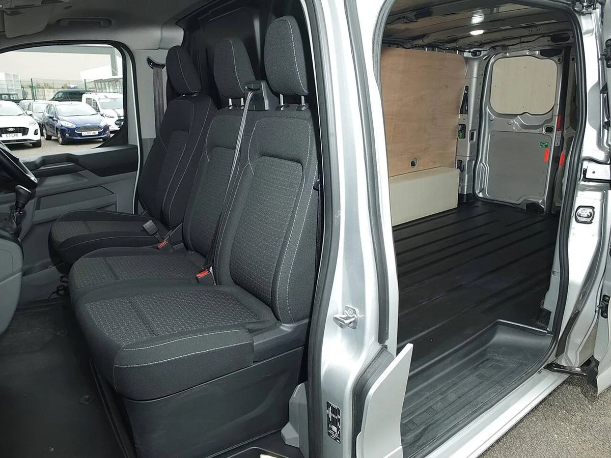 2024 Ford Transit Custom Panel Van — cab interior