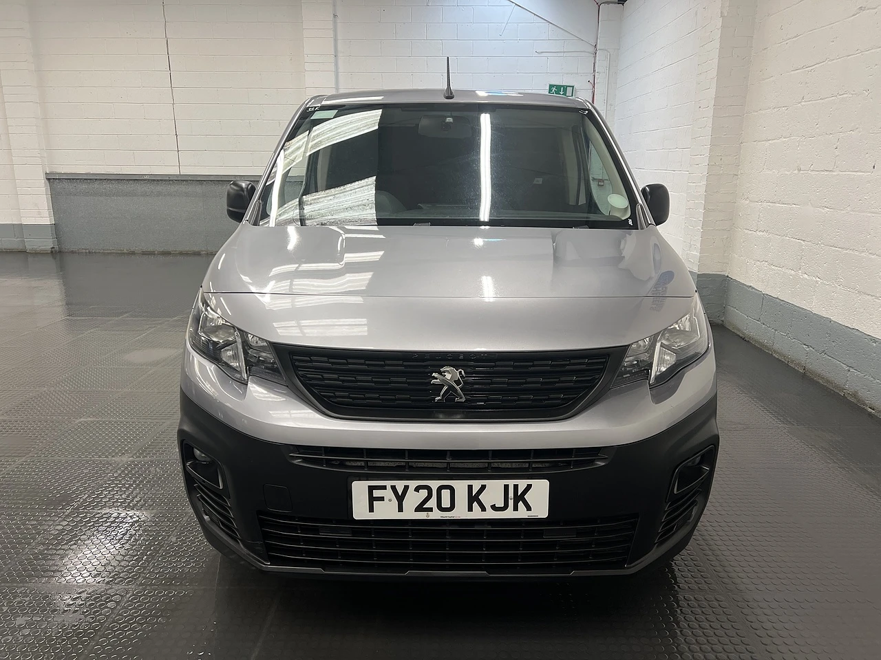 2020 Peugeot Partner Panel Van — front view