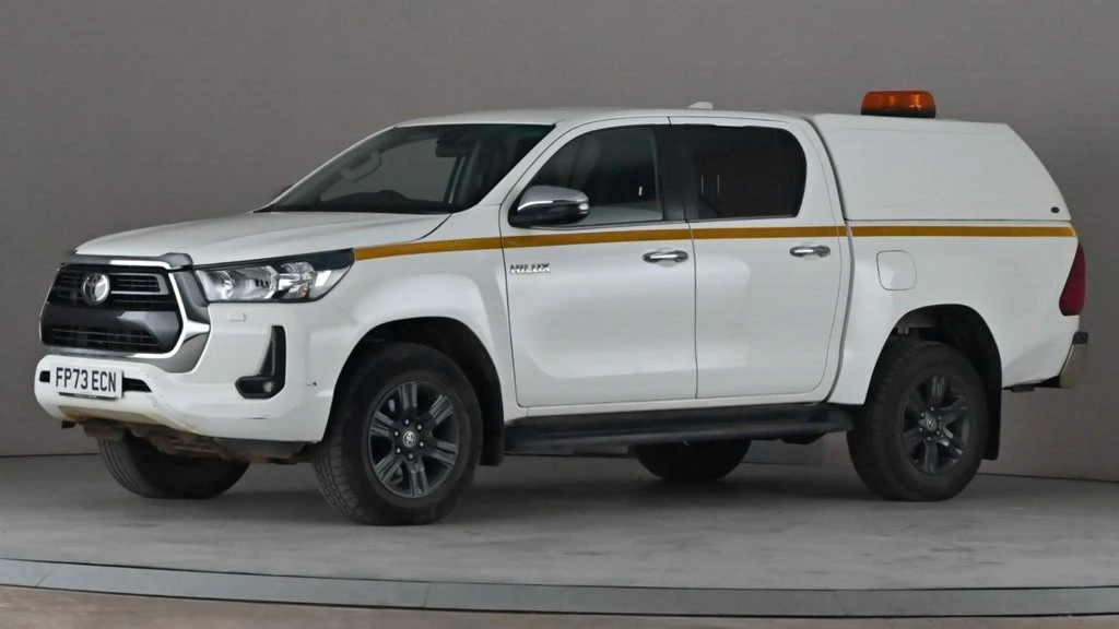 2023 Toyota Hilux Double Cab PickUp Van — front three-quarter view