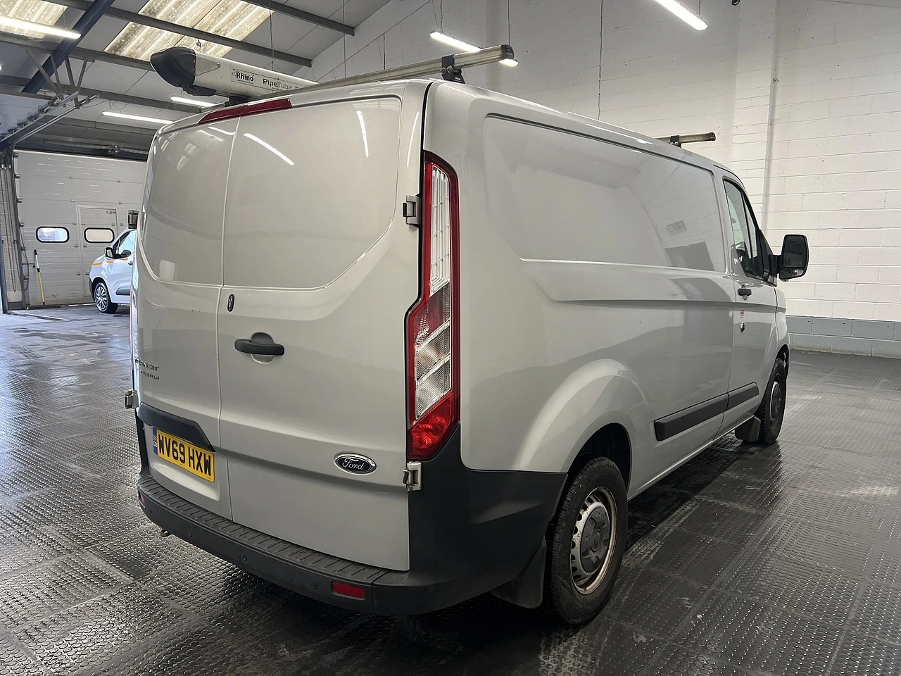 2019 Ford Transit Custom Panel Van — rear three-quarter view