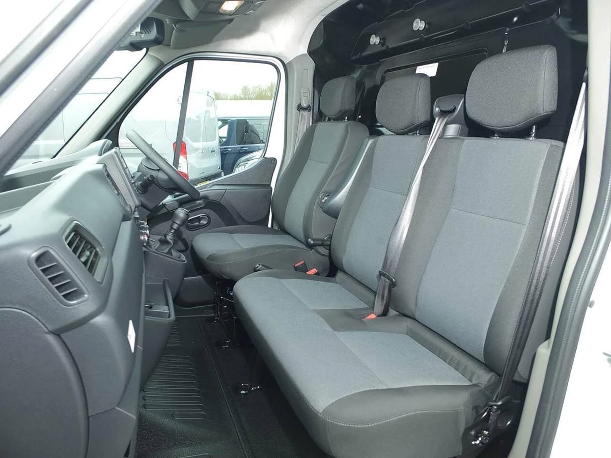 2024 Renault Master Luton Low Loader Van — cab interior