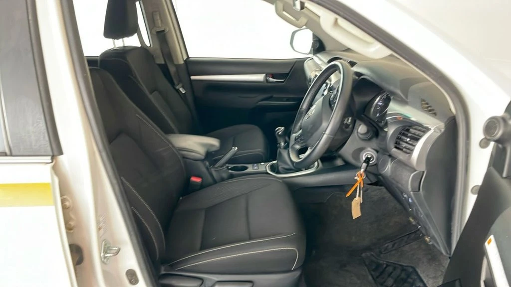2023 Toyota Hilux Double Cab PickUp Van — cab interior
