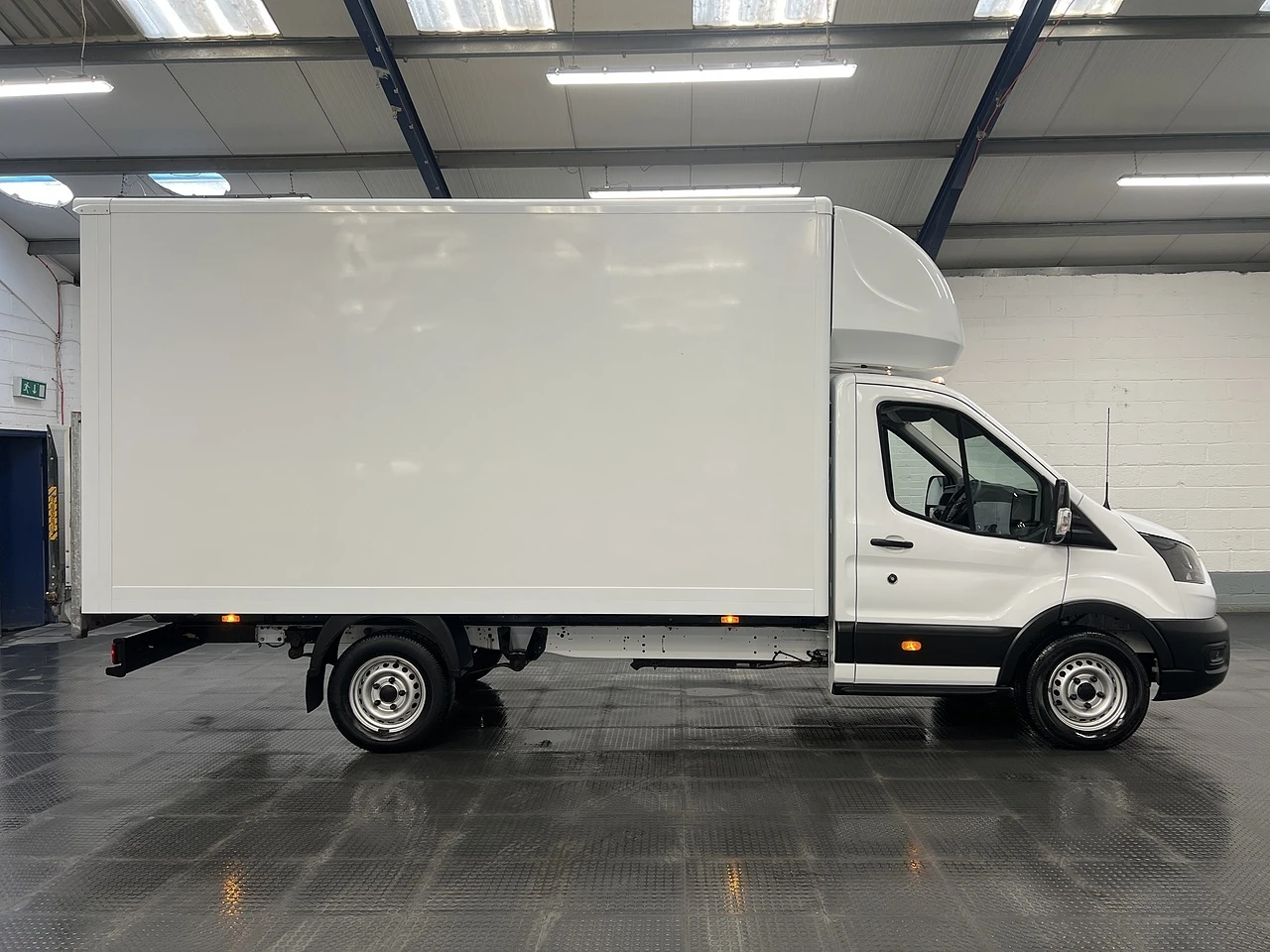 2022 Ford Transit Luton Box Van — side view