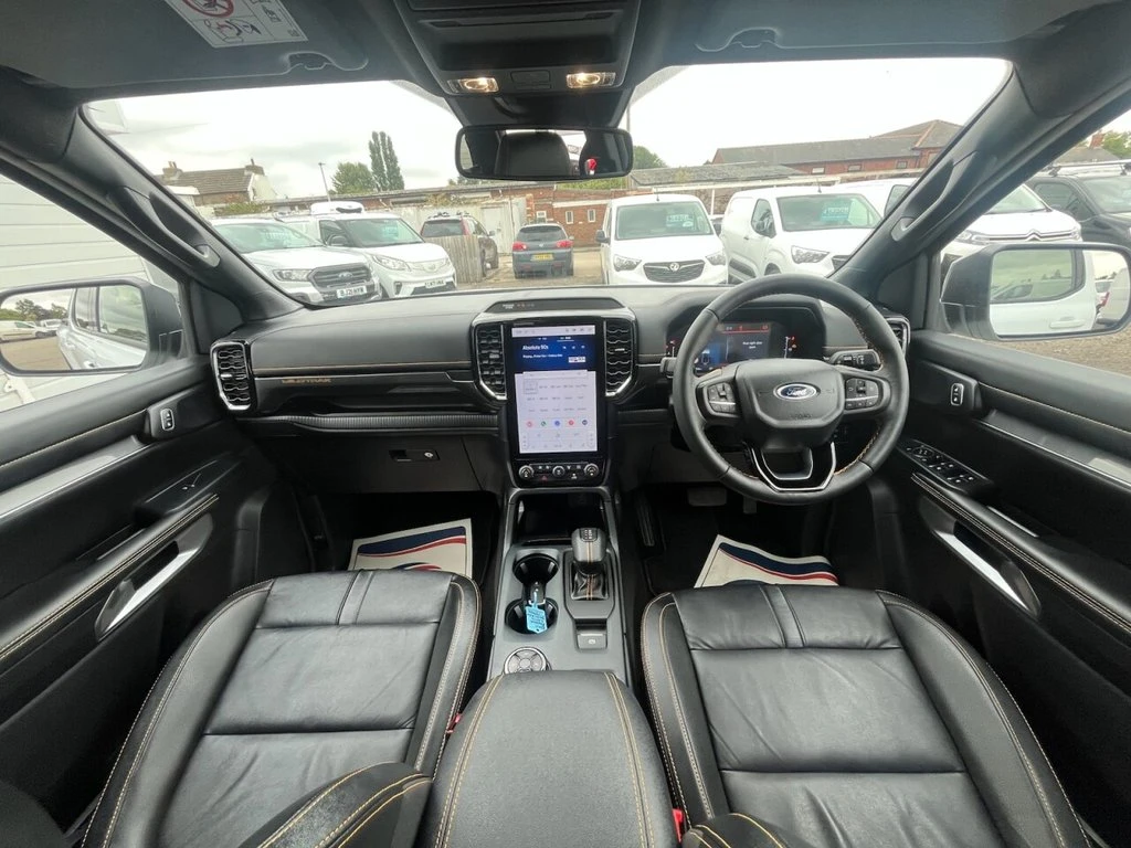 2024 Ford Ranger Double Cab PickUp Van — cab interior