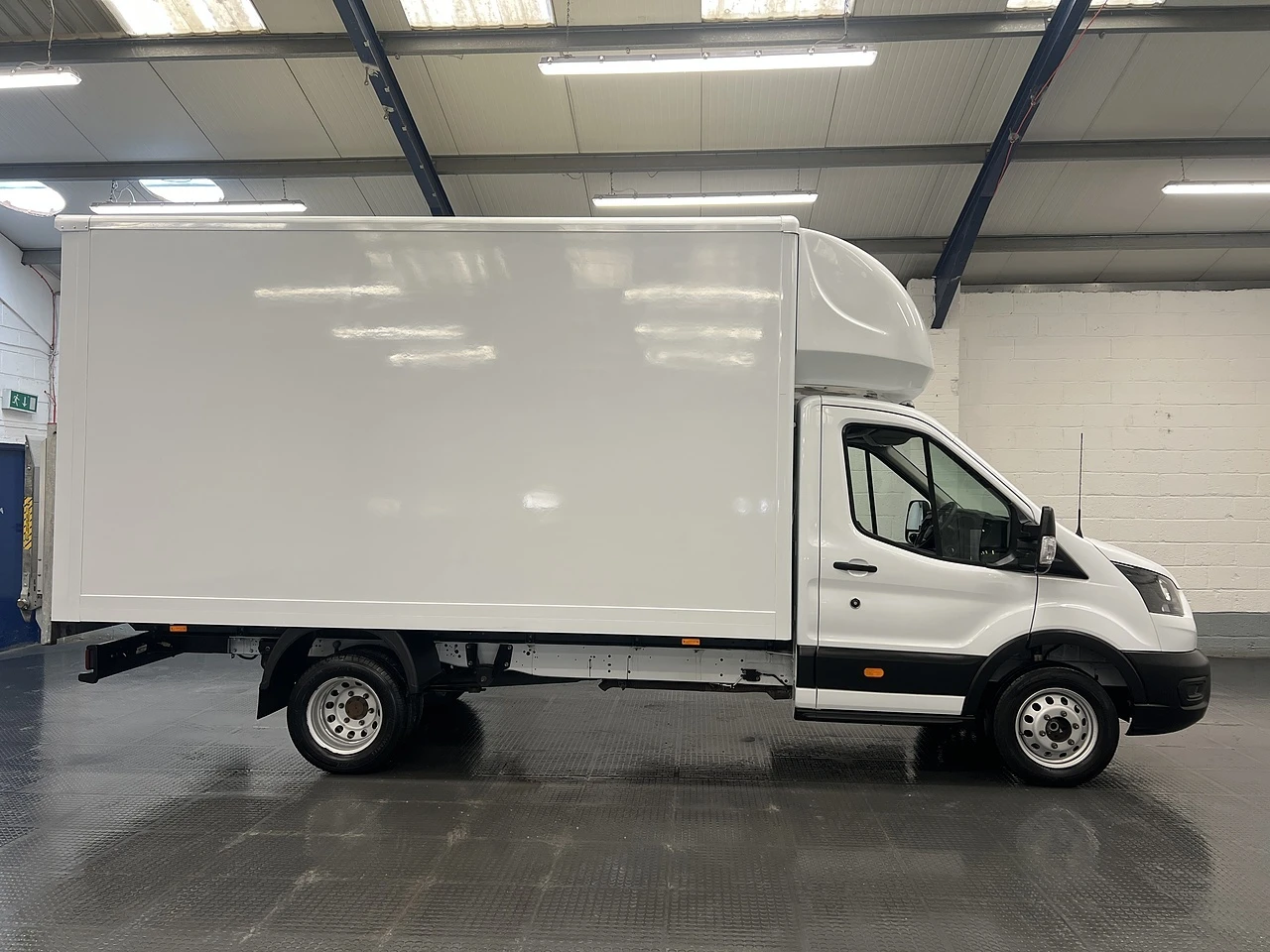2024 Ford Transit Luton Box Van — side view