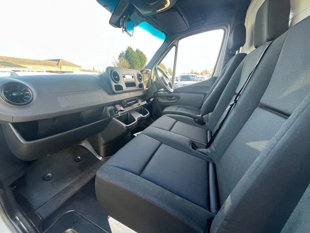 2020 Mercedes-Benz Sprinter Refrigerated/Fridge Van — cab interior