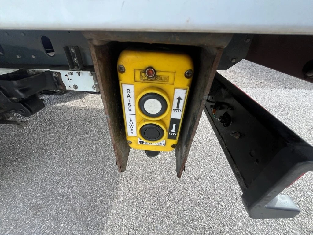 2023 Ford Transit Luton Box Van — detail