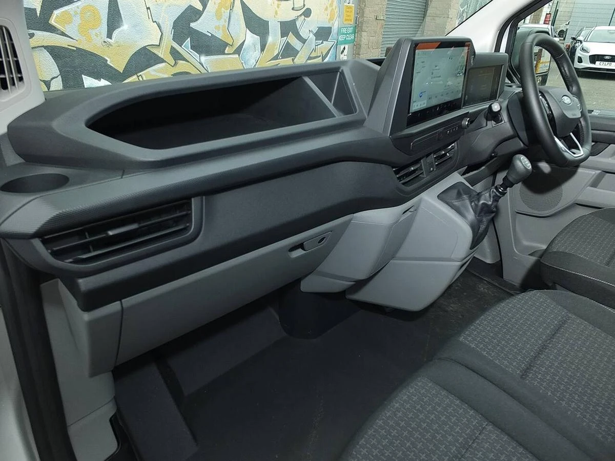2024 Ford Transit Custom Panel Van — cab interior