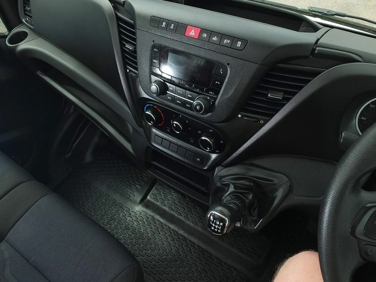 2022 Iveco Daily Dropside Van — cab interior