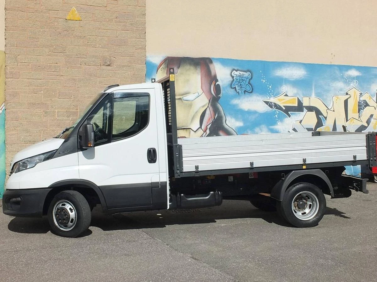 2021 Iveco Daily Tipper Van — side view