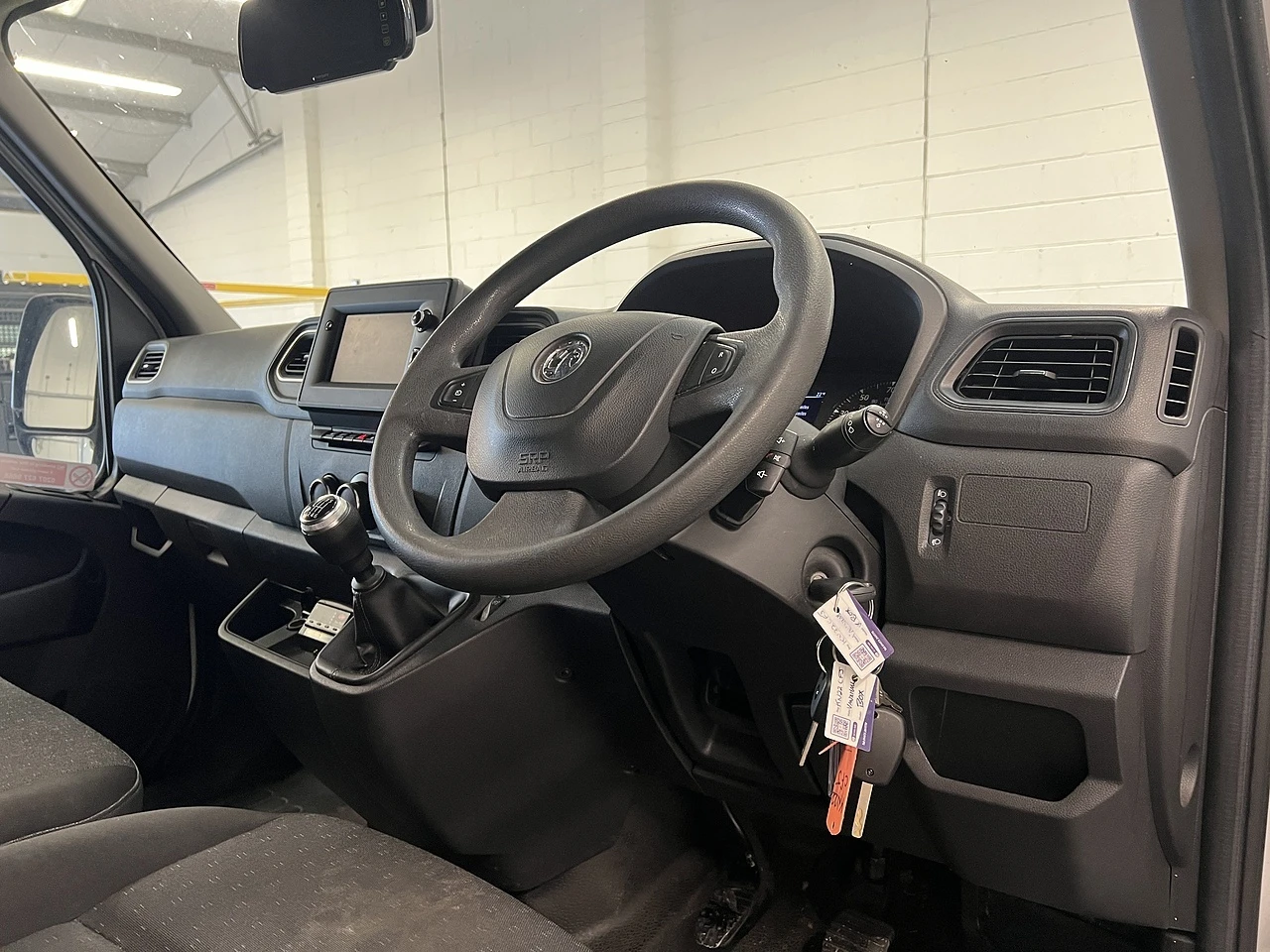 2022 Vauxhall Movano Luton Low Loader Van — cab interior
