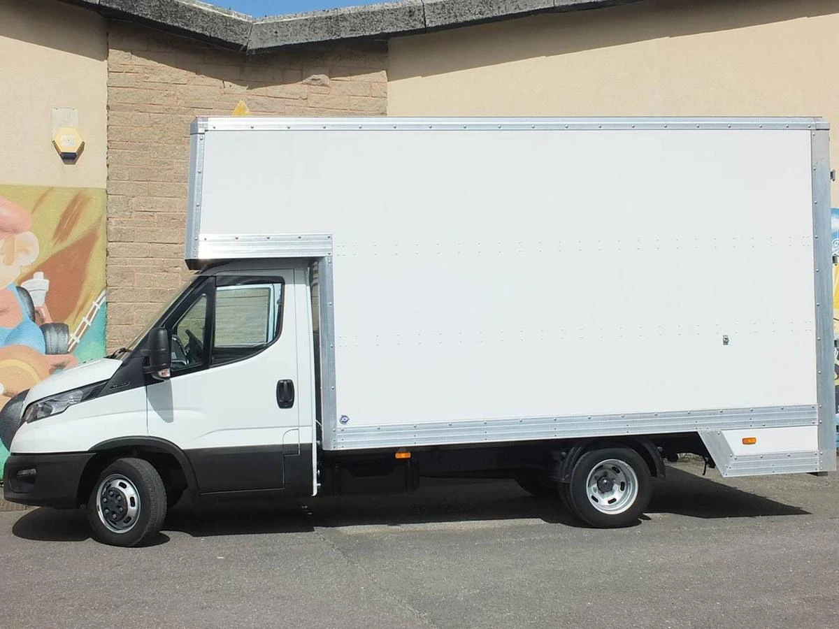 2025 Iveco Daily Luton Low Loader Van — side view