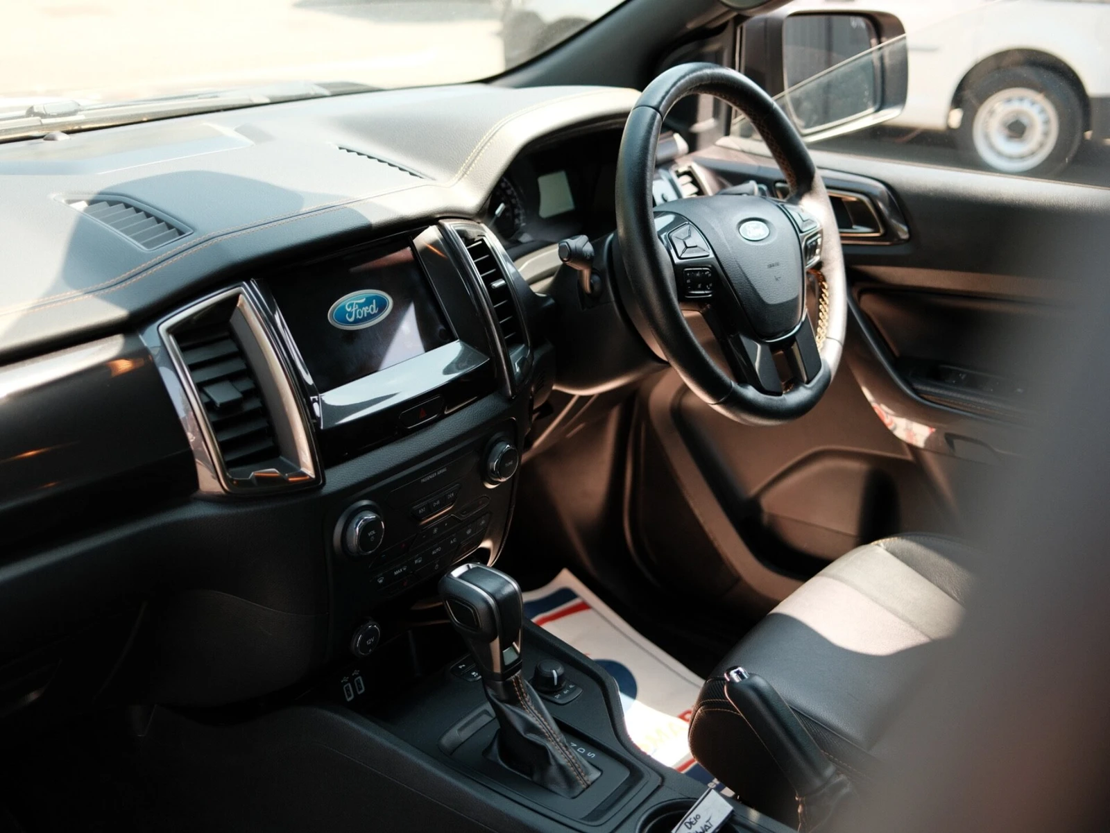 2022 Ford Ranger PickUp Van — cab interior