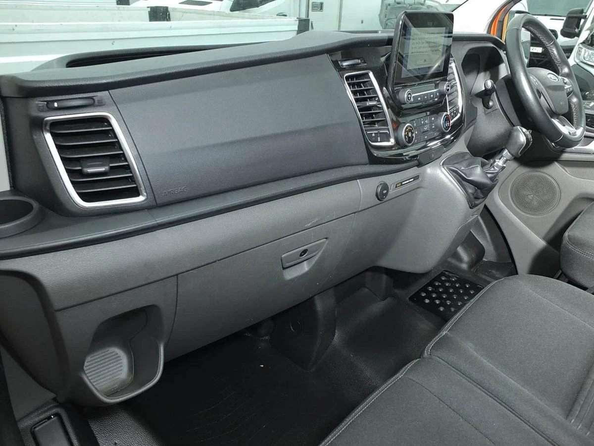 2022 Ford Transit Custom Refrigerated/Fridge Van — cab interior
