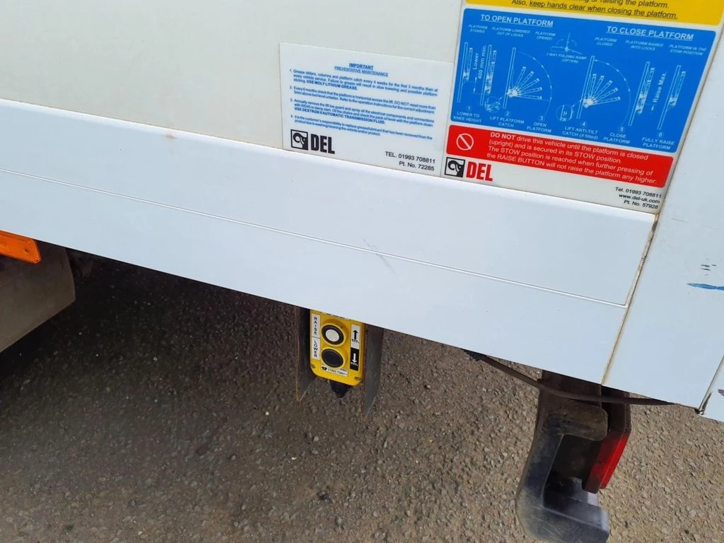 2022 Ford Transit Luton Box Van — detail