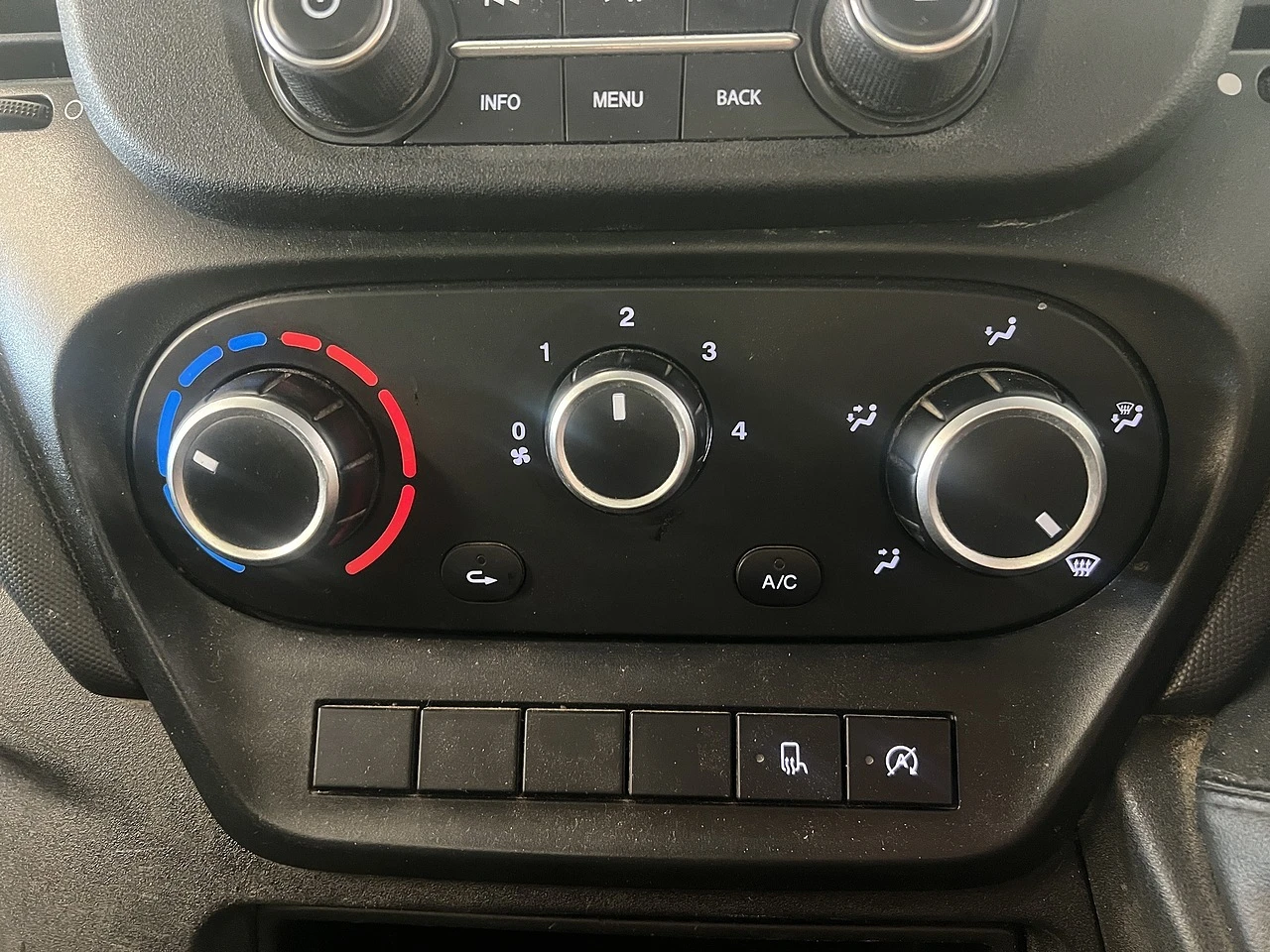 2023 Iveco Daily Dropside Van — cab interior