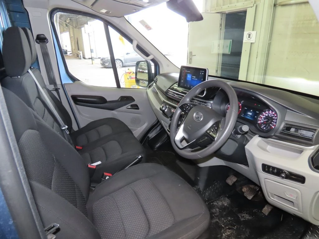 2023 Maxus Deliver 9 High Roof Panel Van — cab interior