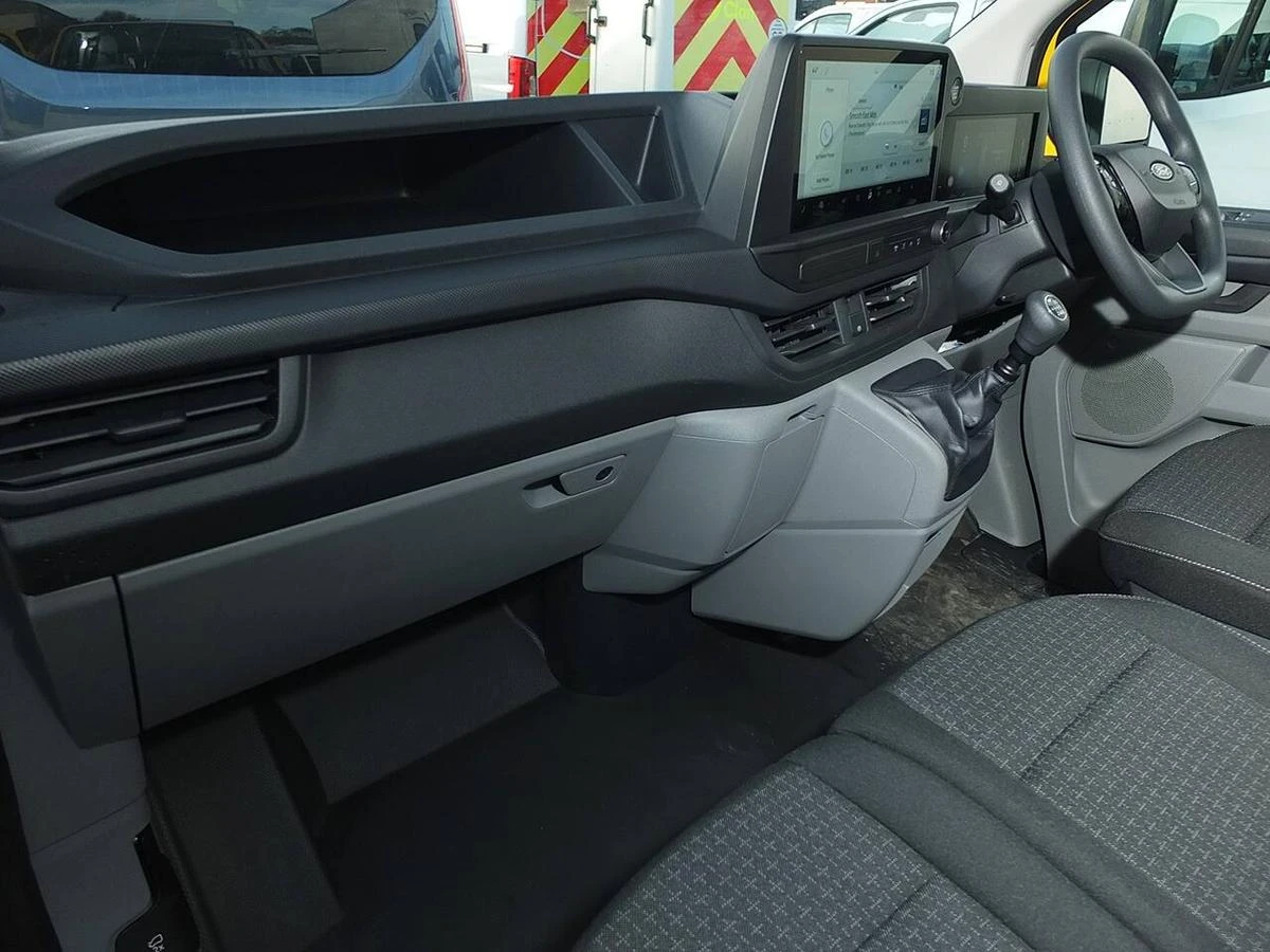 2025 Ford Transit Custom Panel Van — cab interior