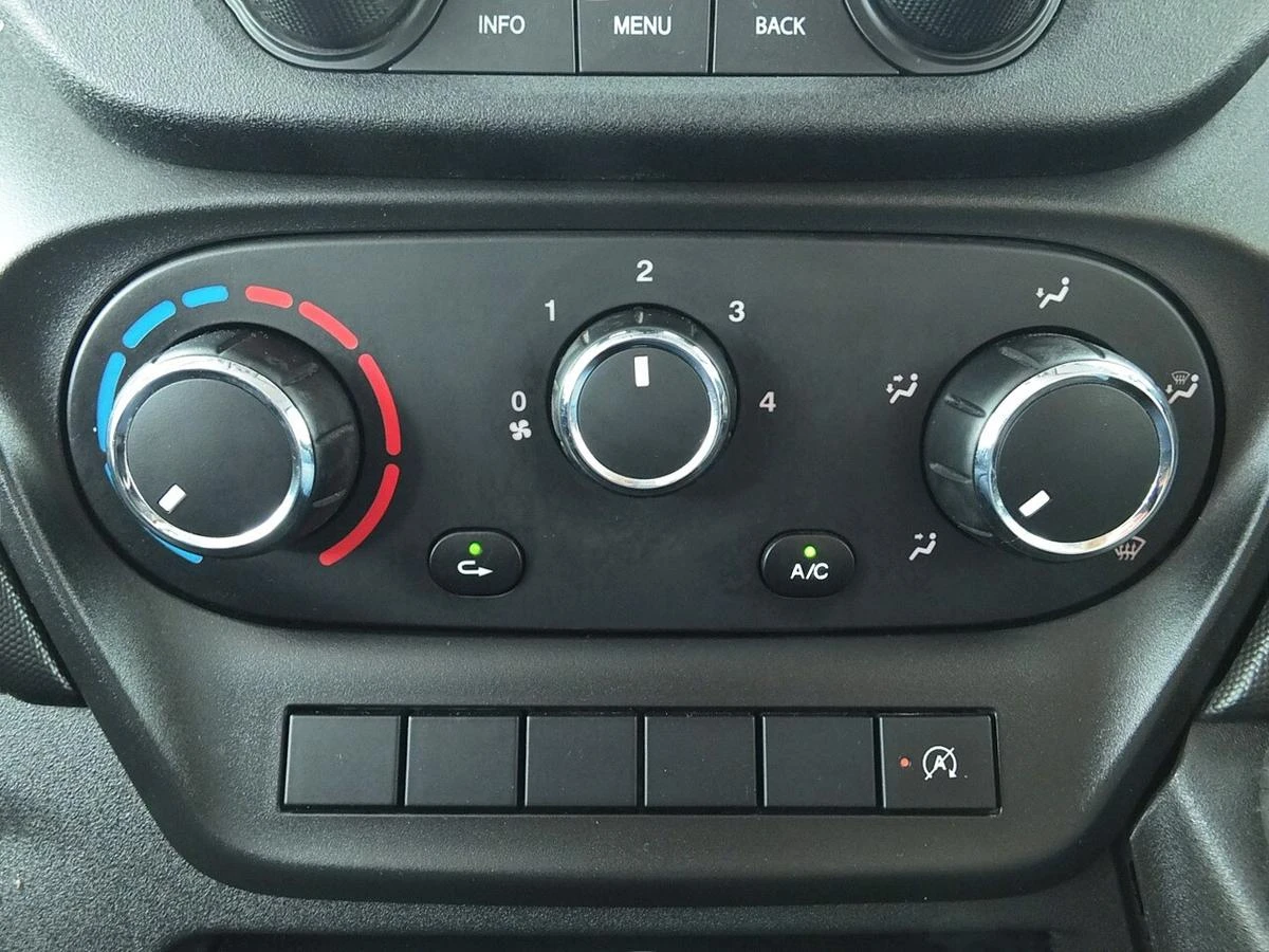 2022 Iveco Daily Dropside Van — cab interior