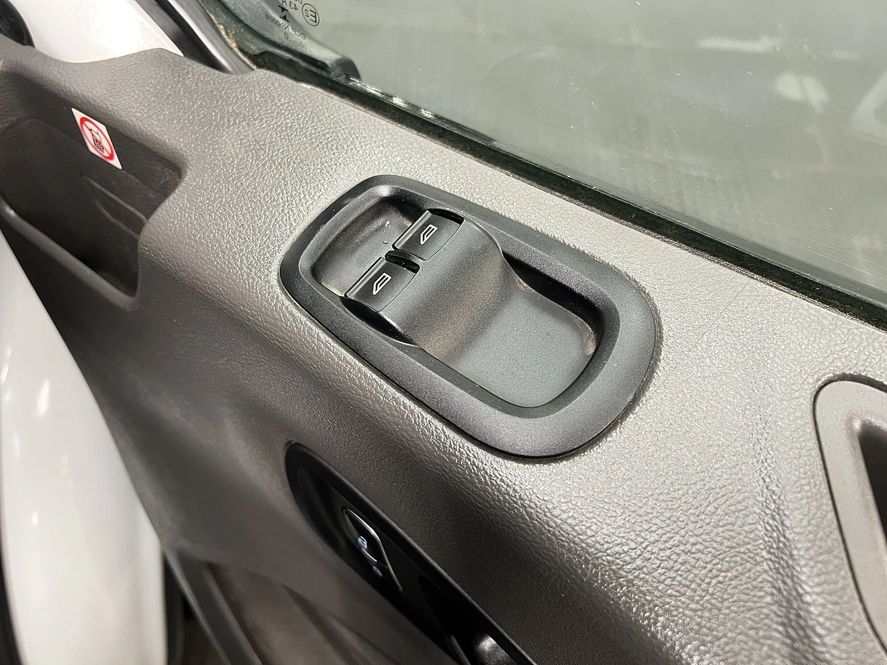 2020 Ford Transit Tipper Van — cab interior